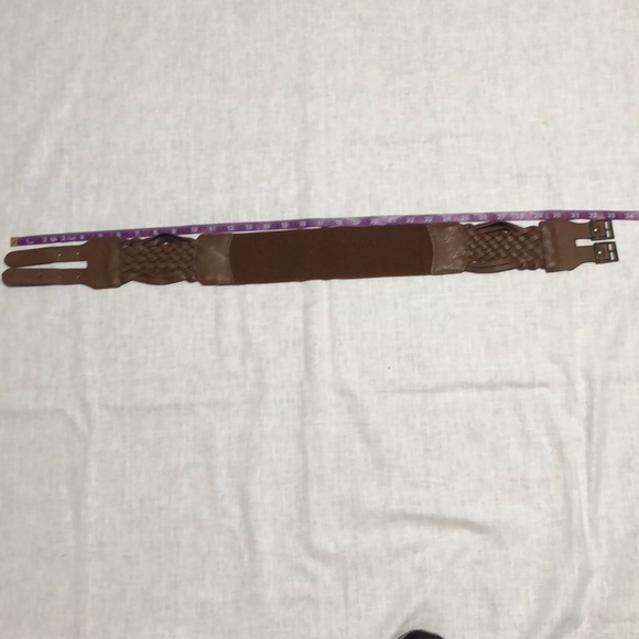 Brown belt - Picture 3 of 4